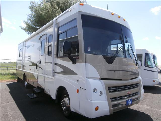 2008 Winnebago Sightseer